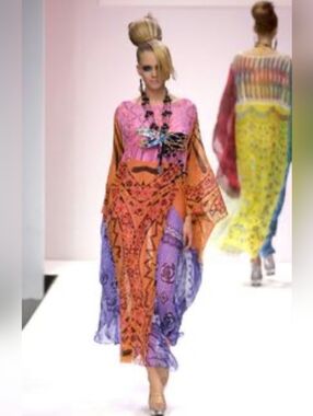 ARCHIVAL Zandra Rhodes Spring 2007 Silk Chiffon Kaftan "Wiggle" Print
